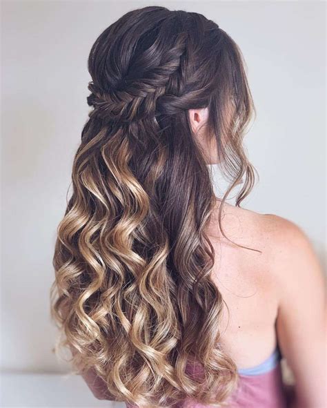 35 Cute & Easy Prom Hairstyles for Long Hair for 2025